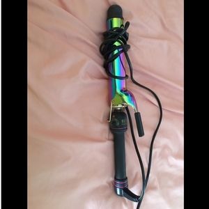 HOT tool curling iron